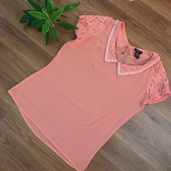 Peach Lace and Chiffon with Lace Pearl Collar - Picture 3 of 4